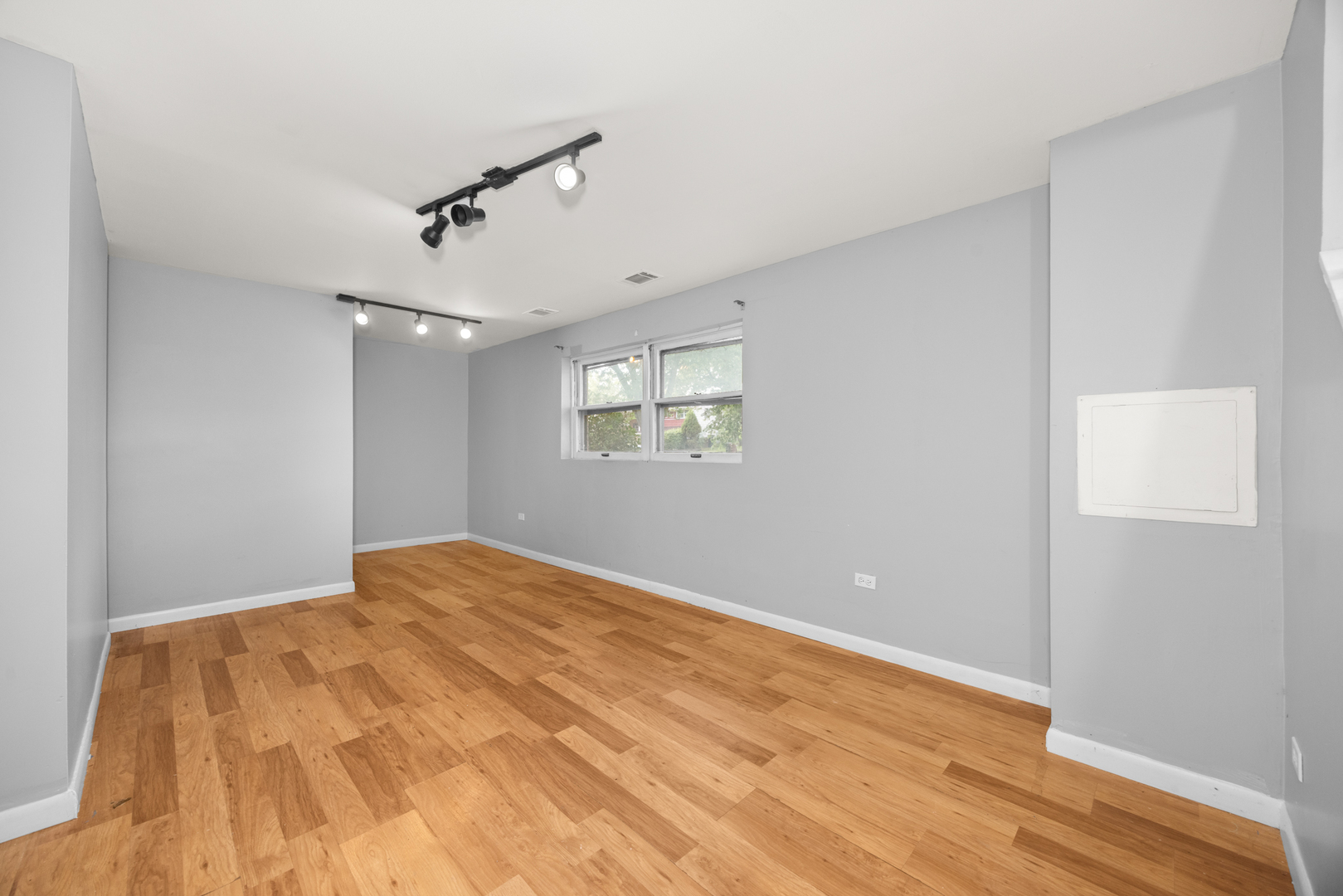 Gallery Image 19
