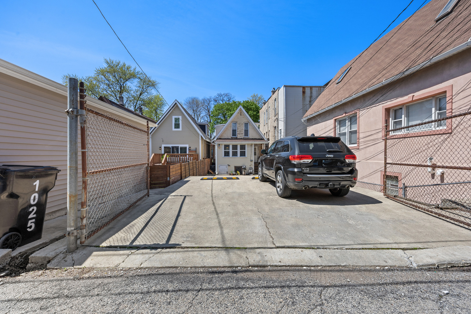 Gallery Image 18