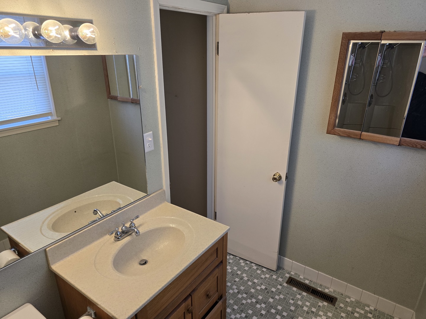 Gallery Image 22