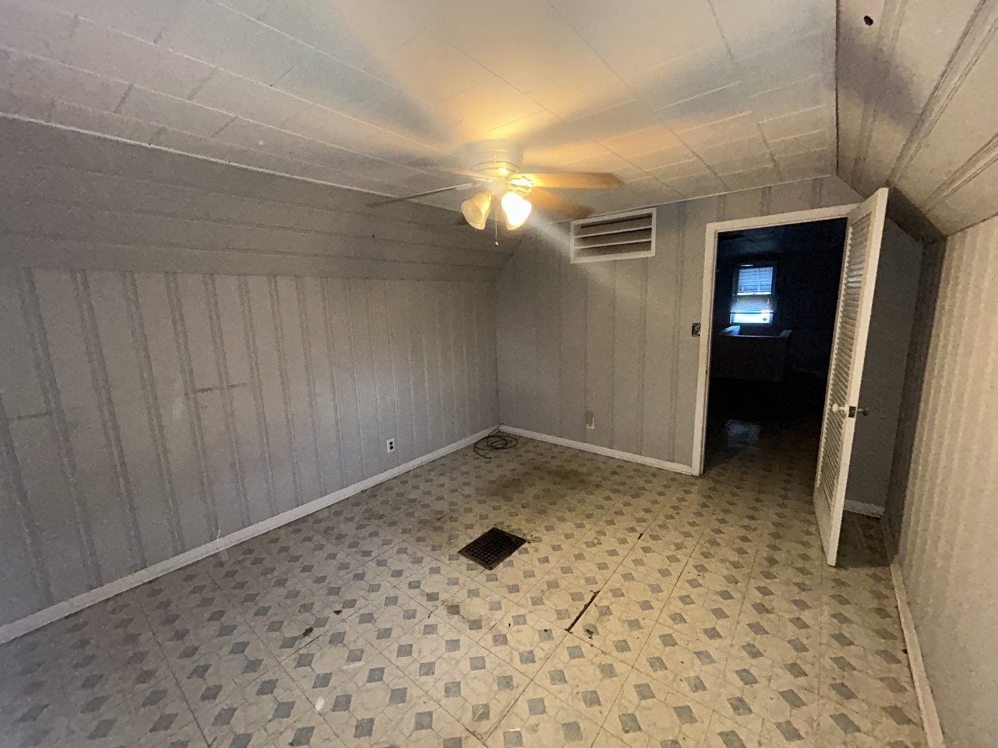 Gallery Image 17