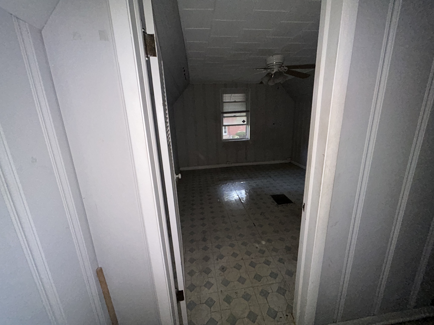 Gallery Image 16