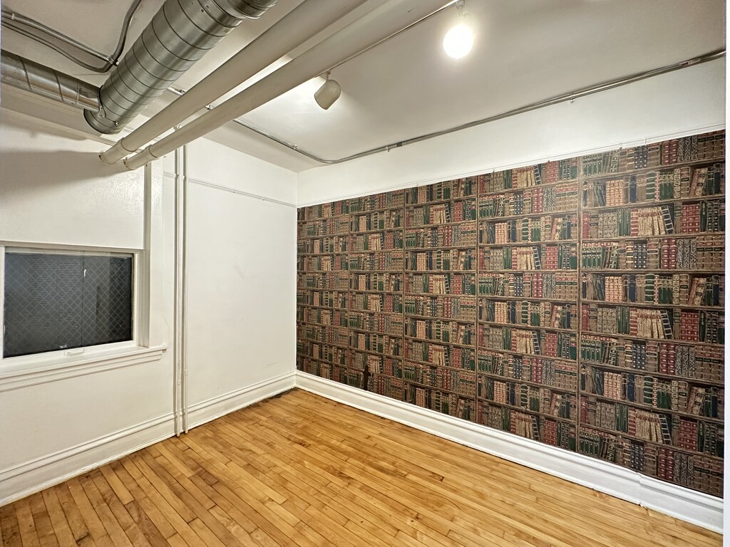 Gallery Image 6
