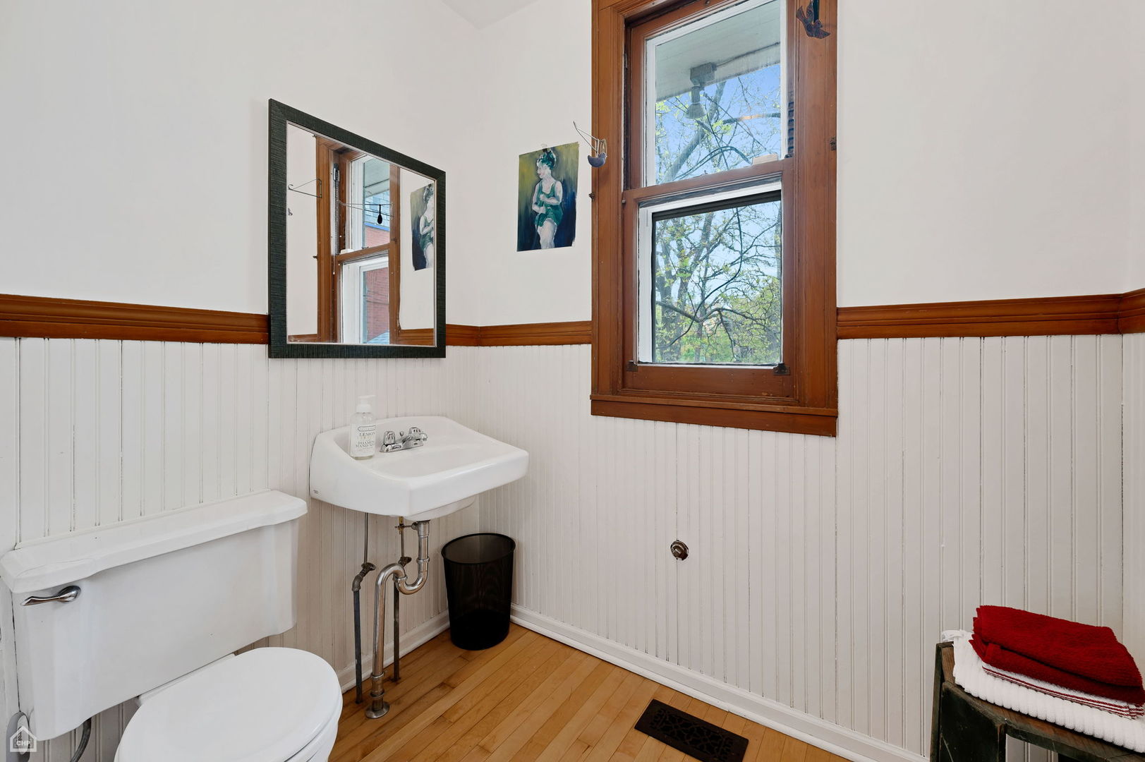 Gallery Image 16
