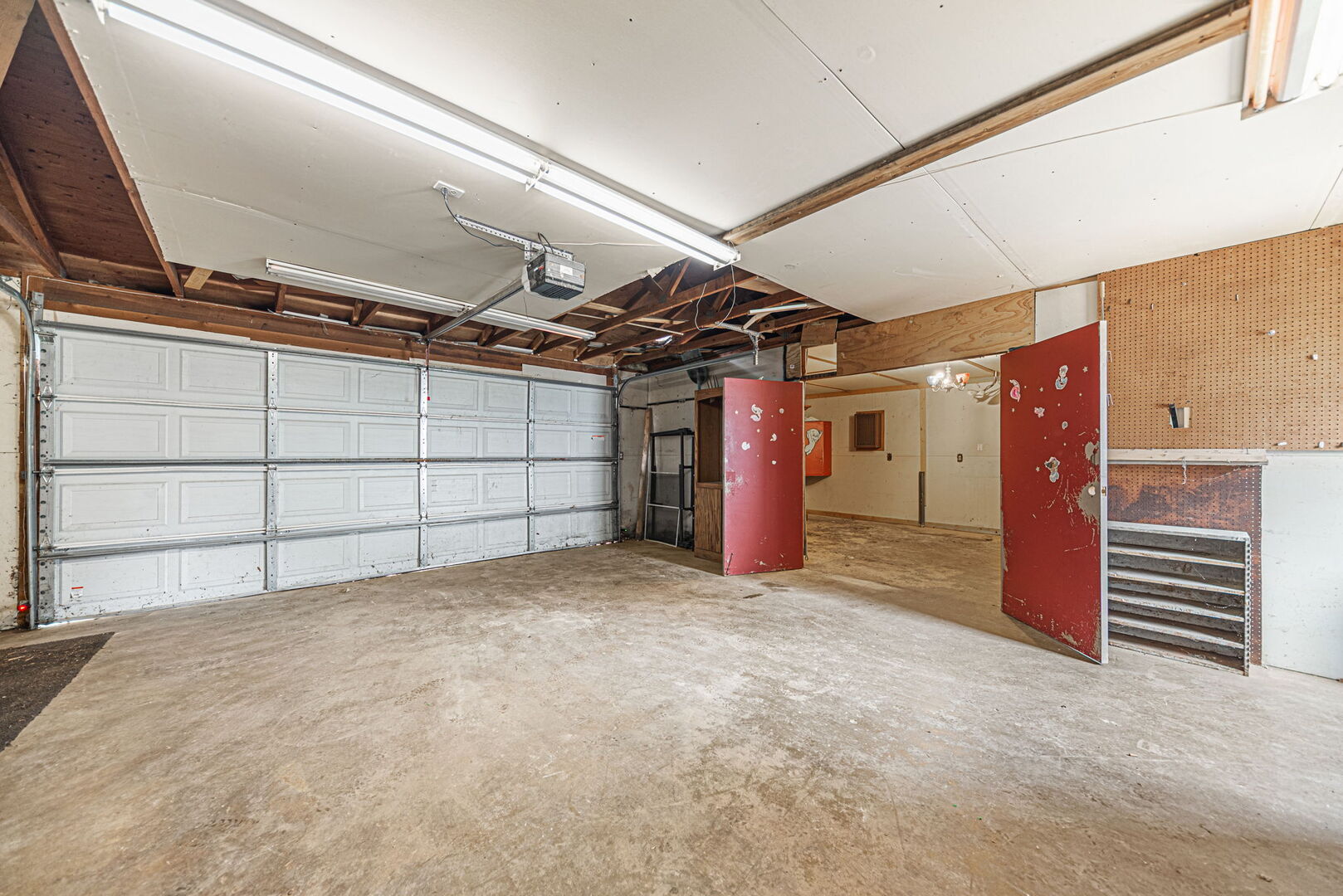 Gallery Image 16