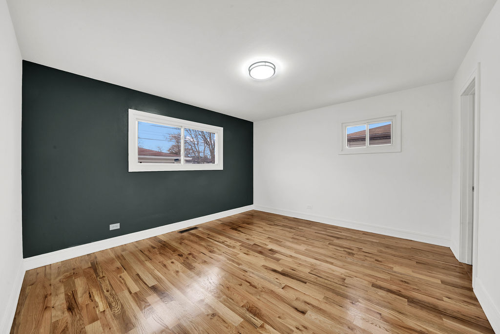 Gallery Image 16