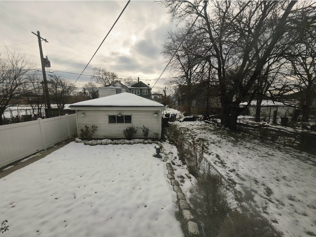 Gallery Image 13