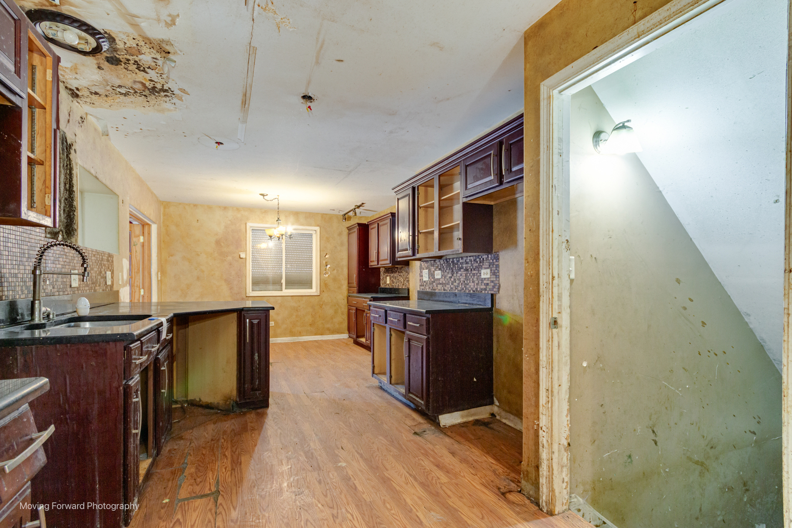 Gallery Image 16