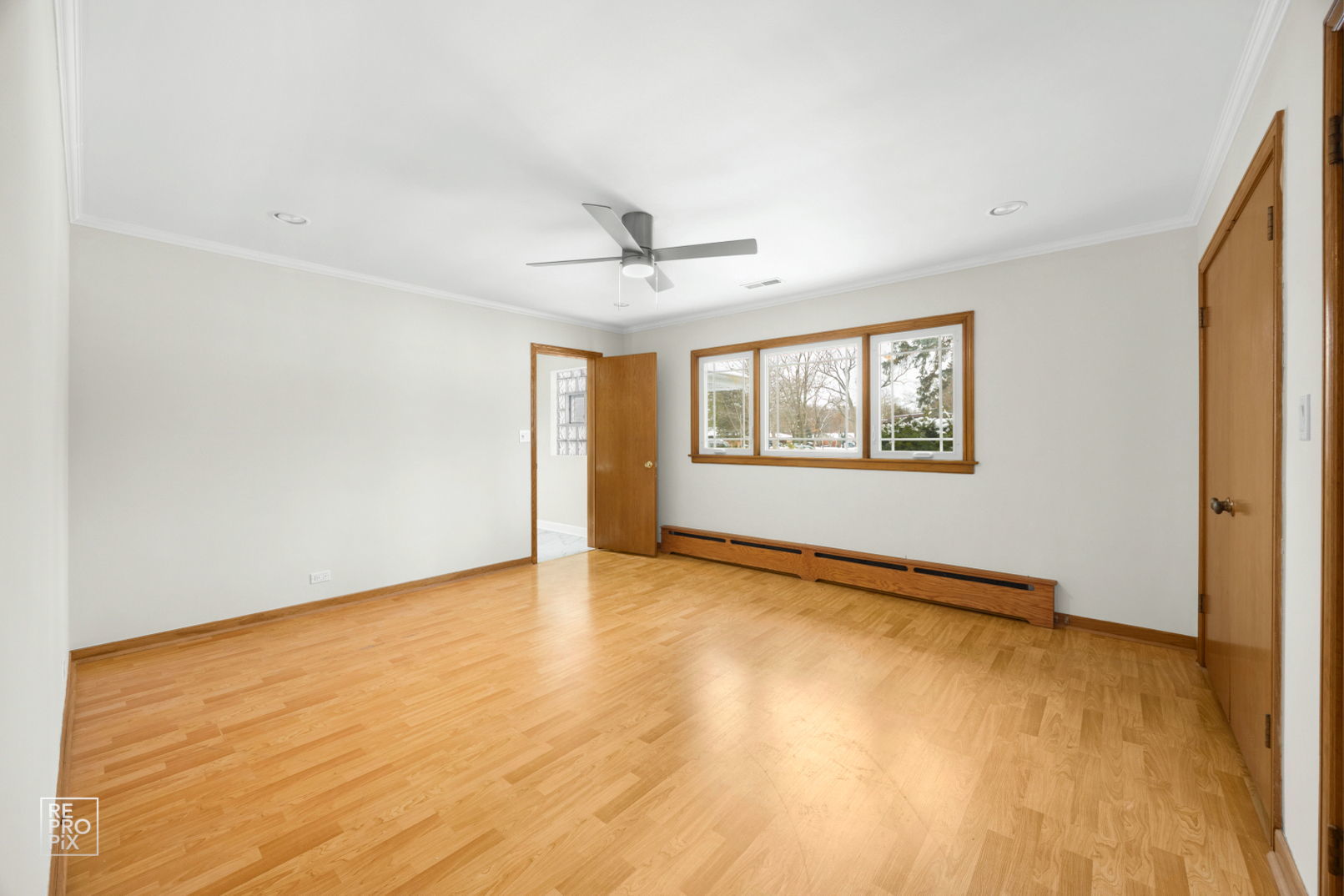 Gallery Image 17