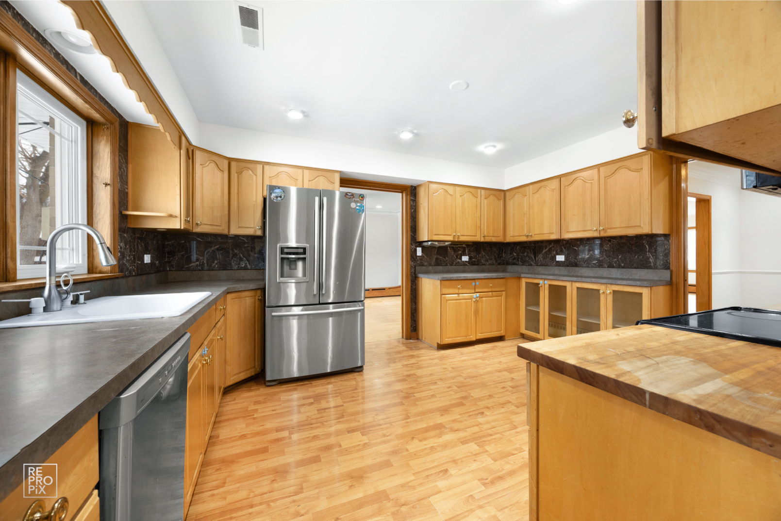 Gallery Image 9