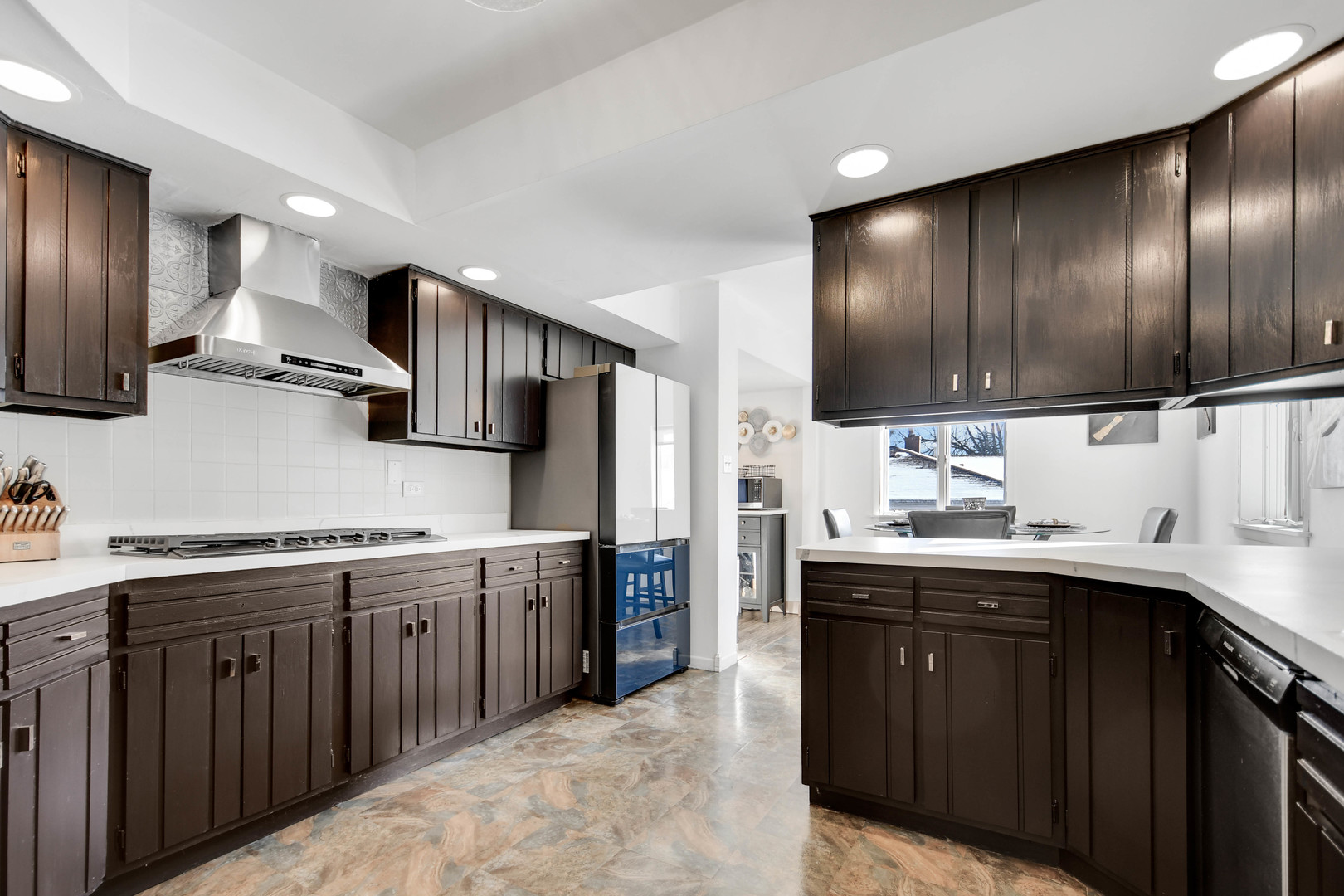 Gallery Image 14