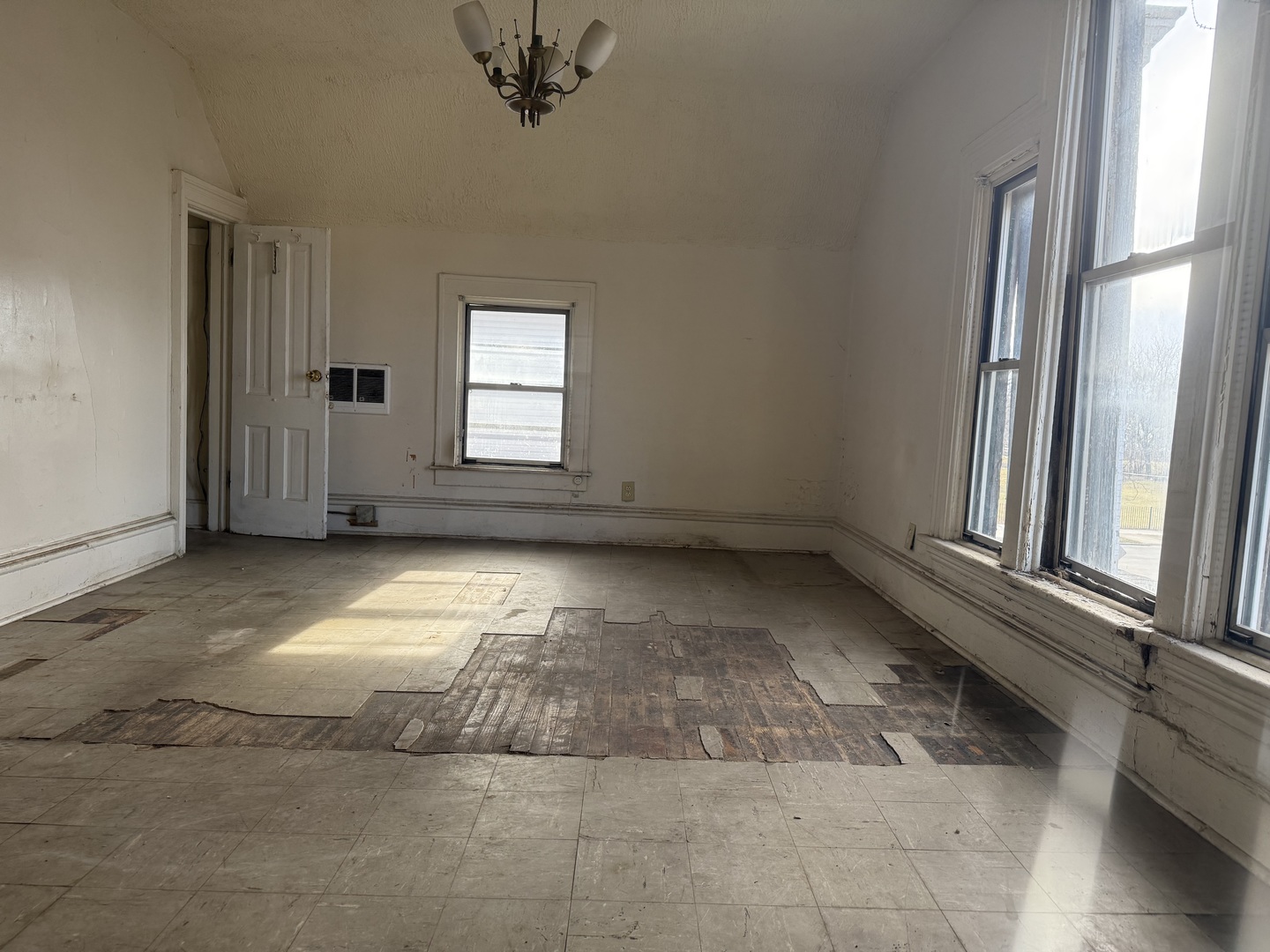 Gallery Image 10