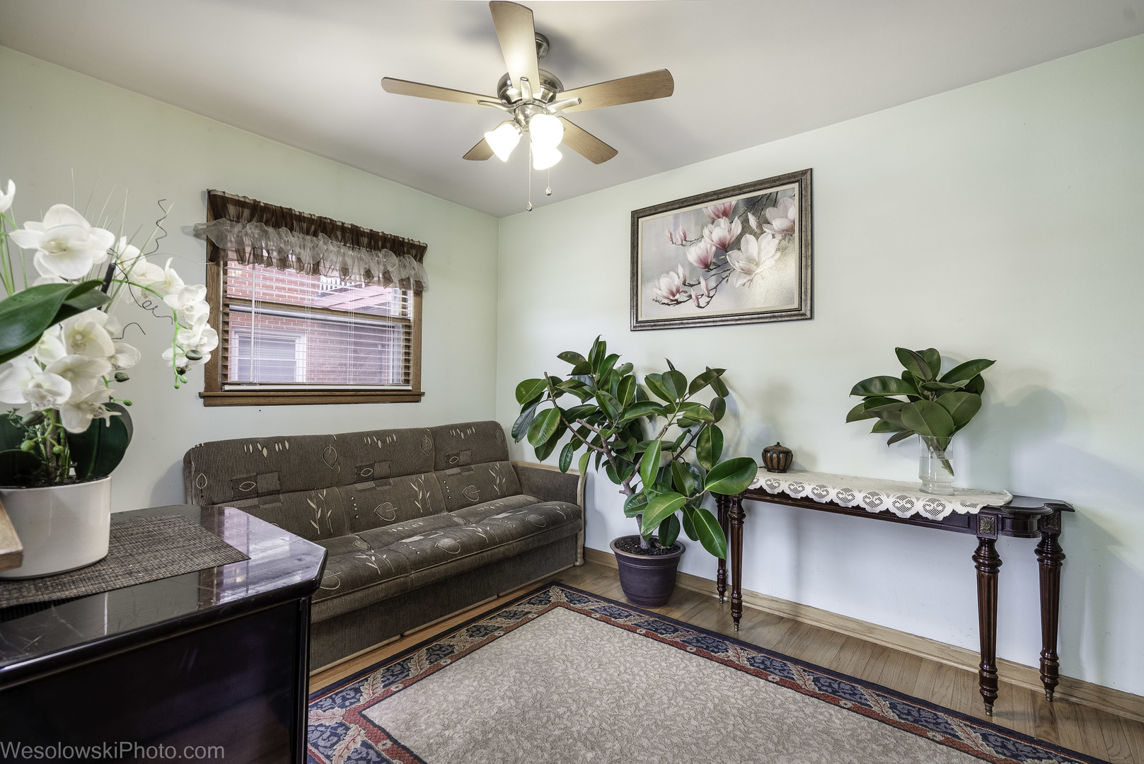 Gallery Image 15