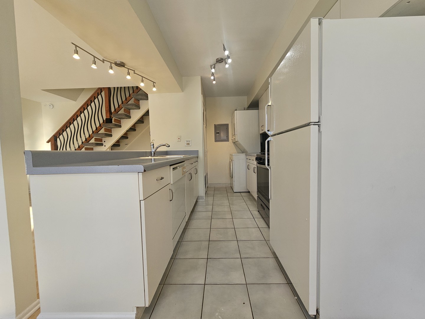Gallery Image 6