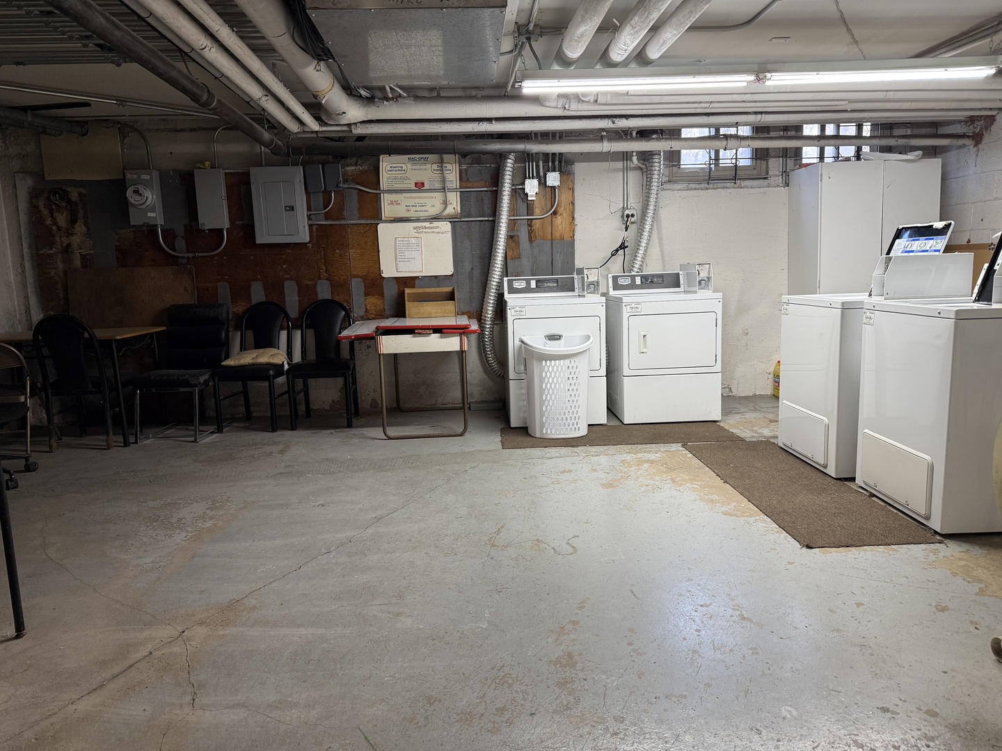 Gallery Image 16