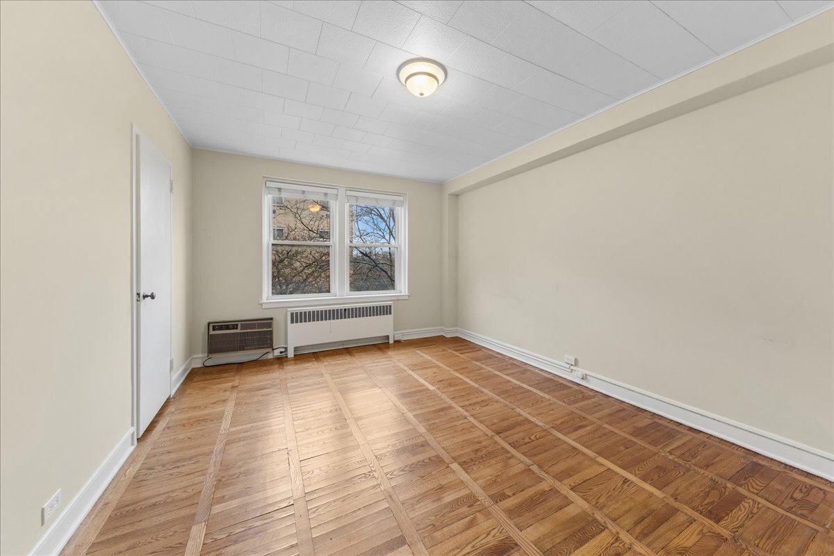 Gallery Image 19