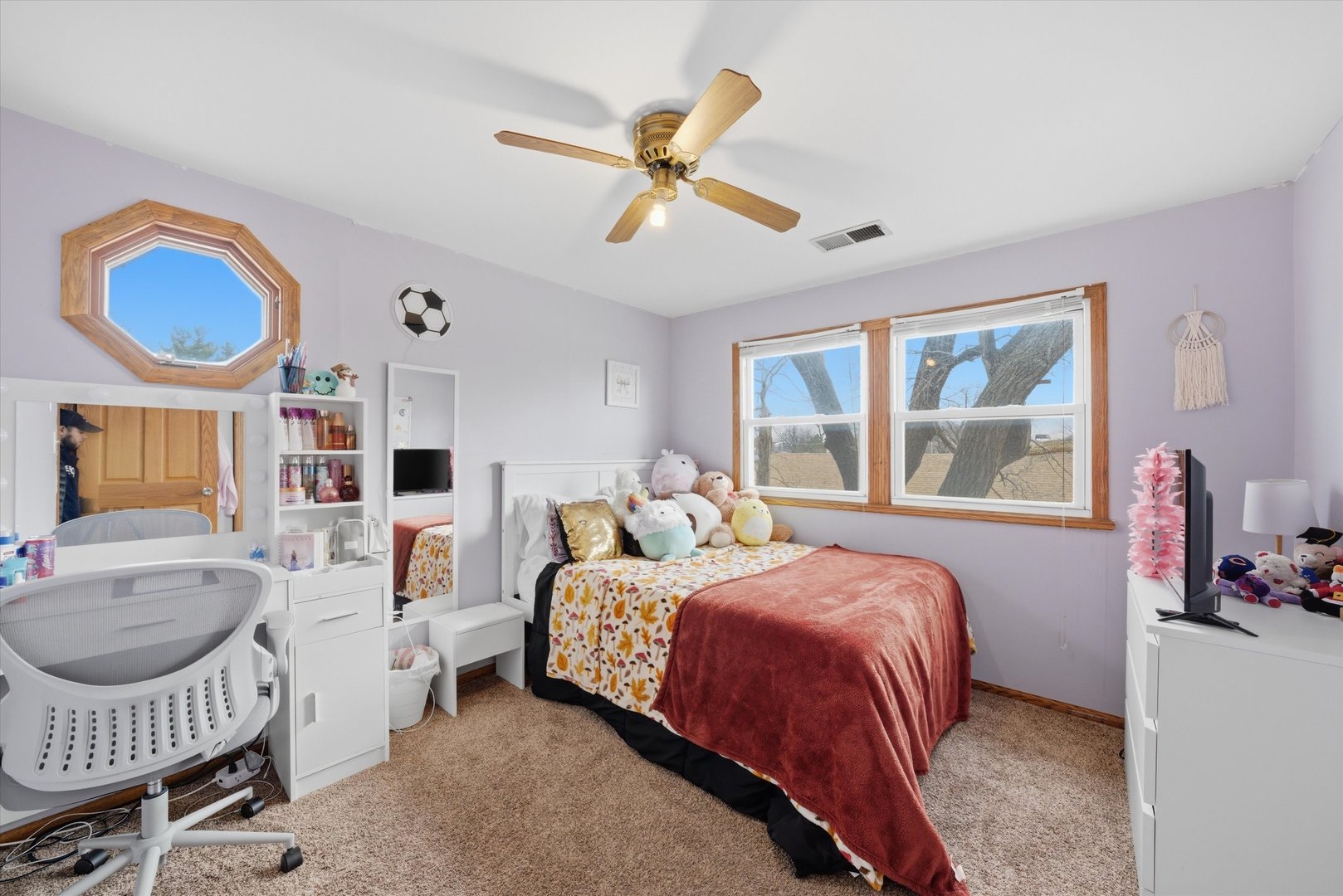 Gallery Image 15