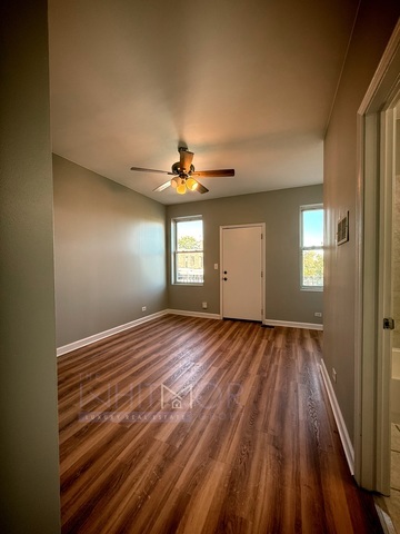 Gallery Image 16