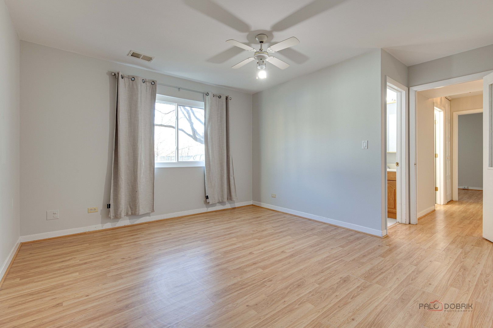 Gallery Image 18