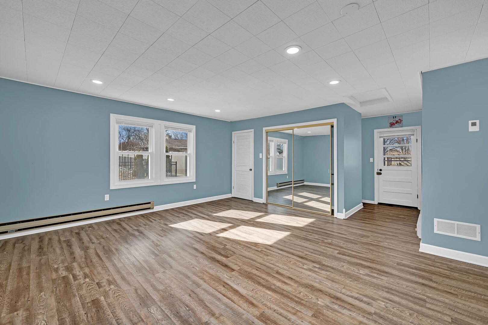 Gallery Image 18