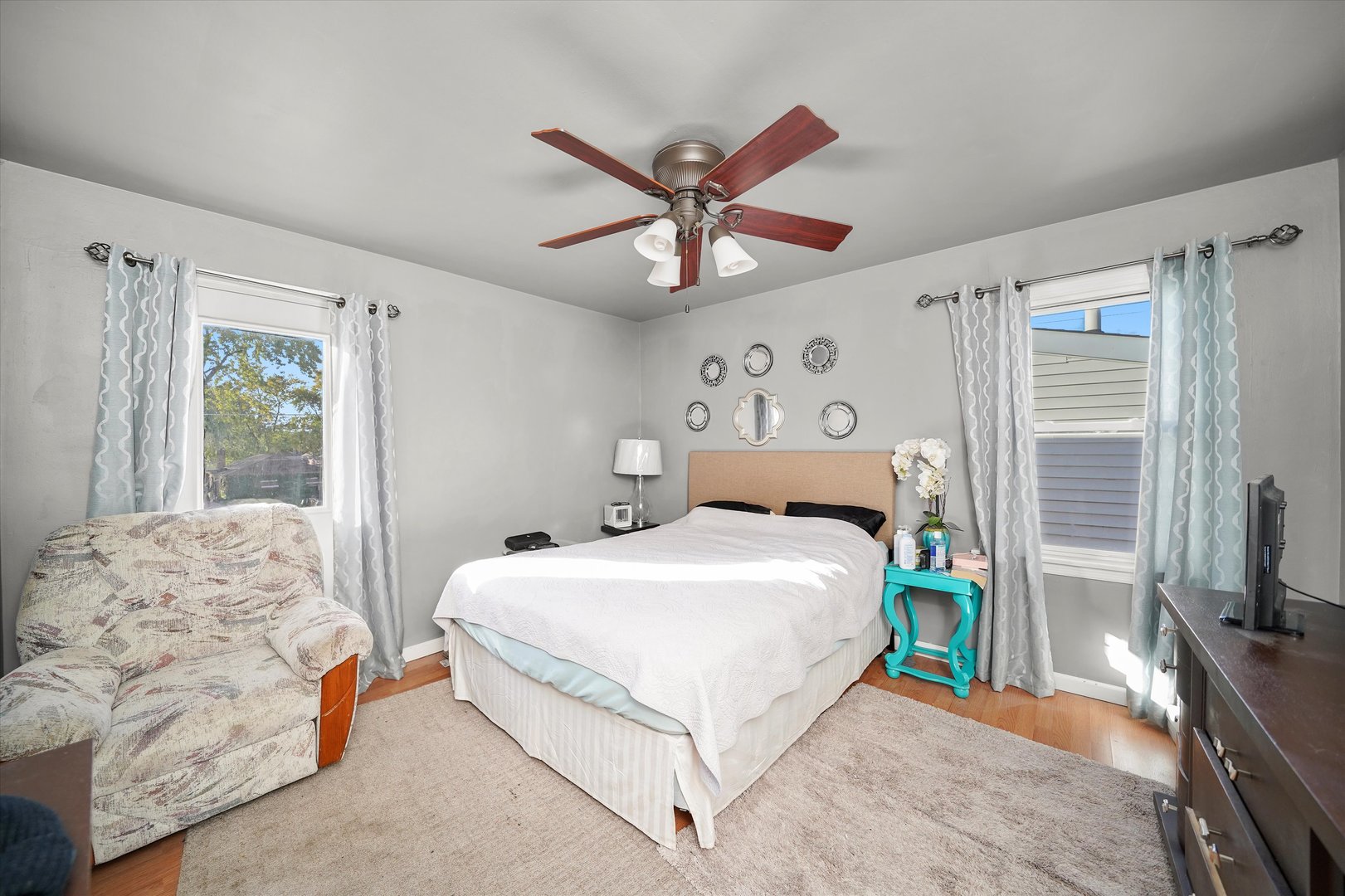 Gallery Image 15