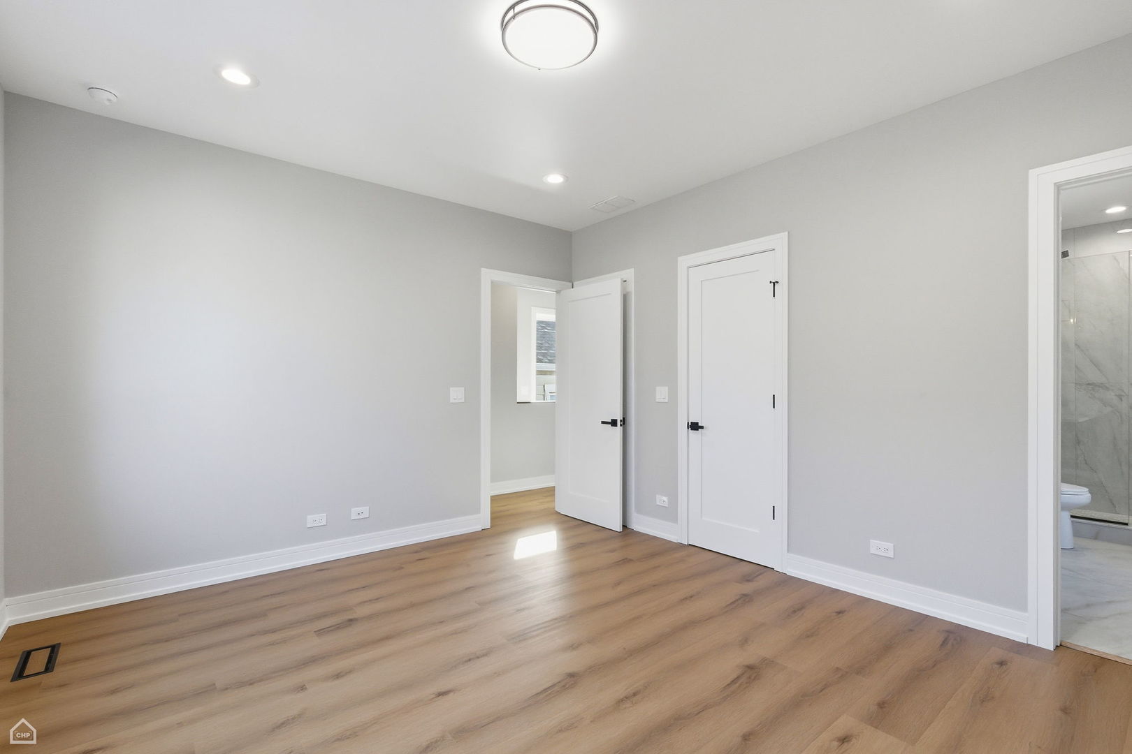 Gallery Image 19