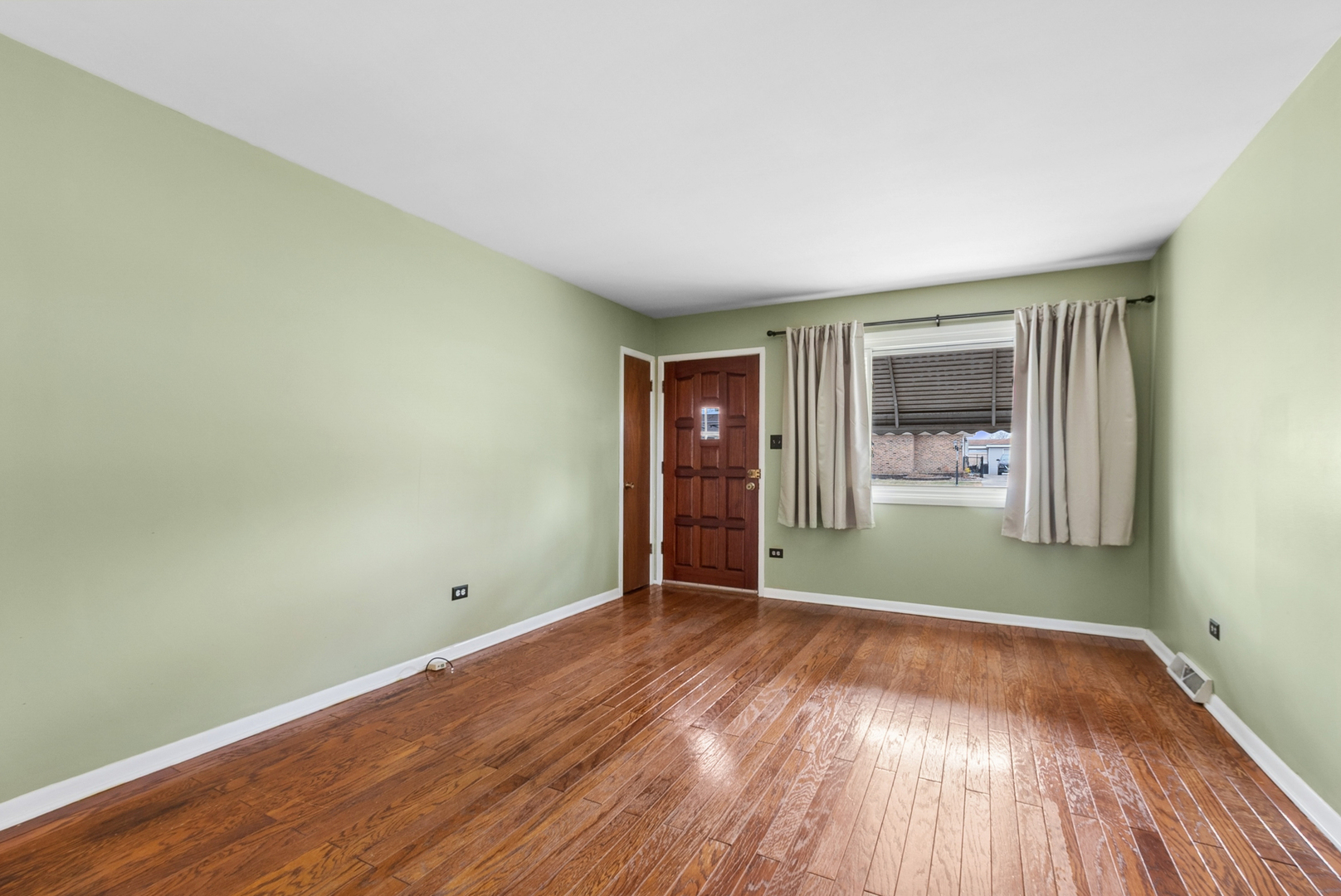 Gallery Image 6