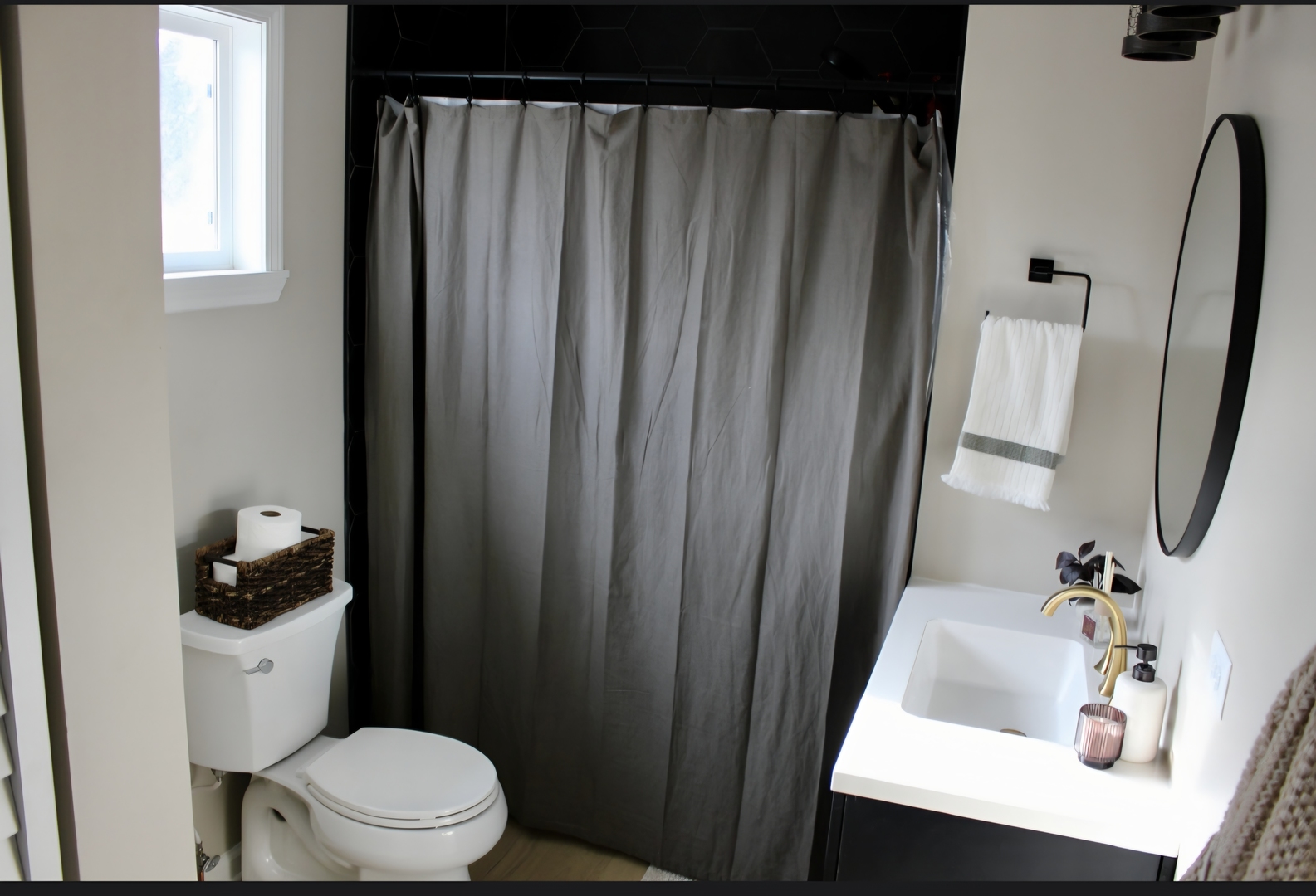 Gallery Image 21