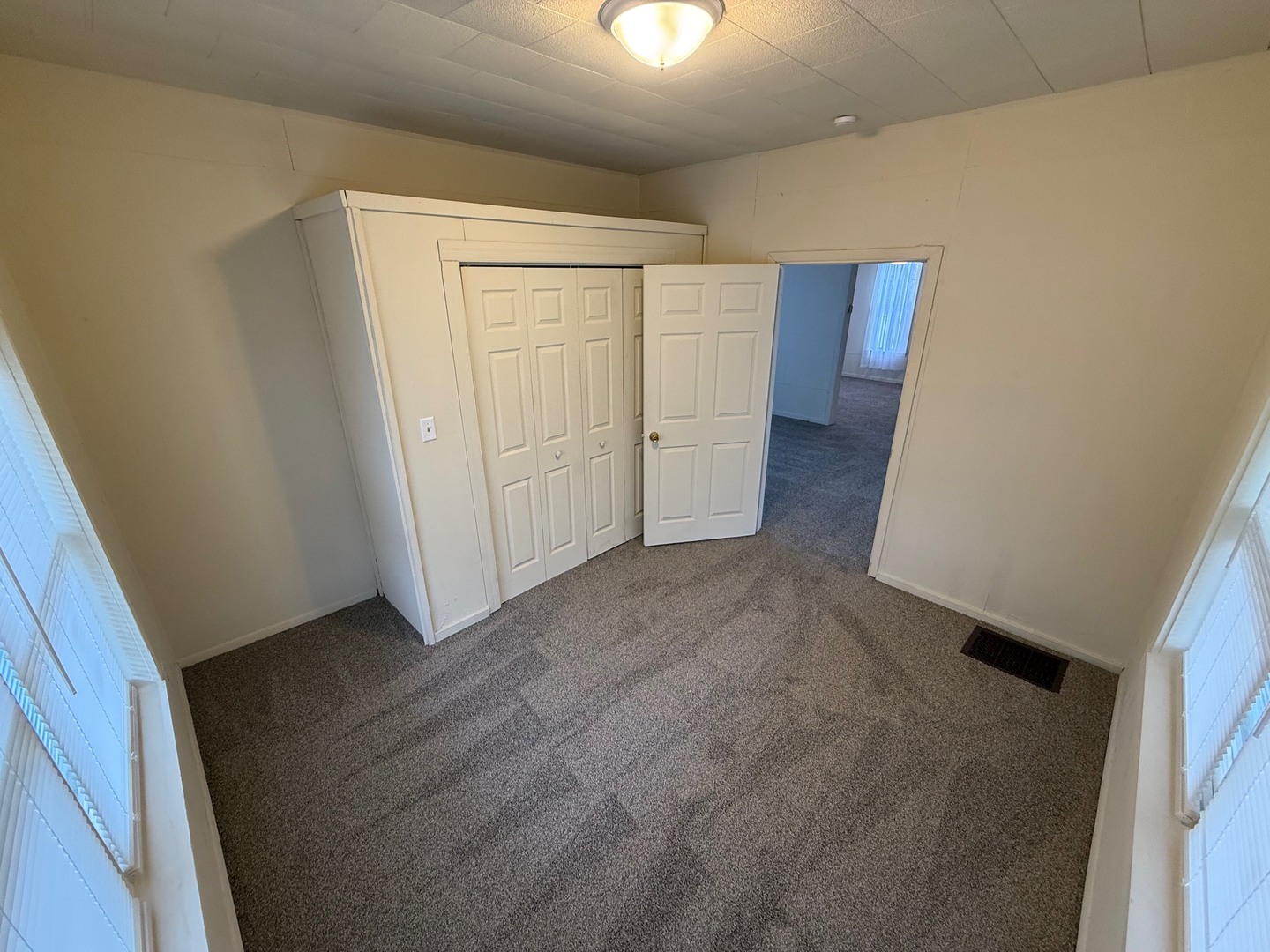 Gallery Image 16