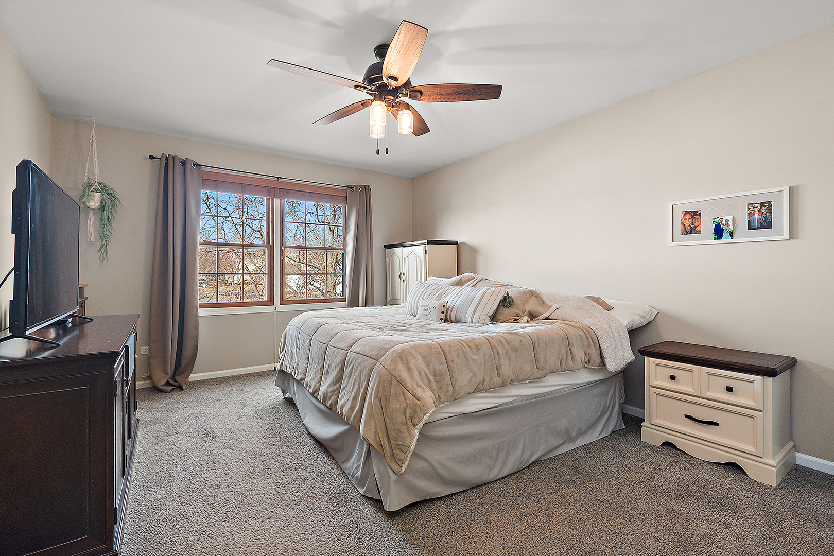 Gallery Image 14
