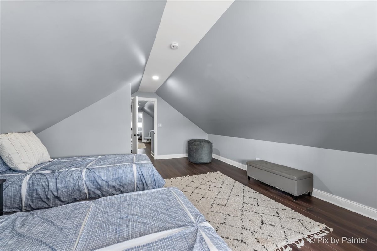 Gallery Image 18