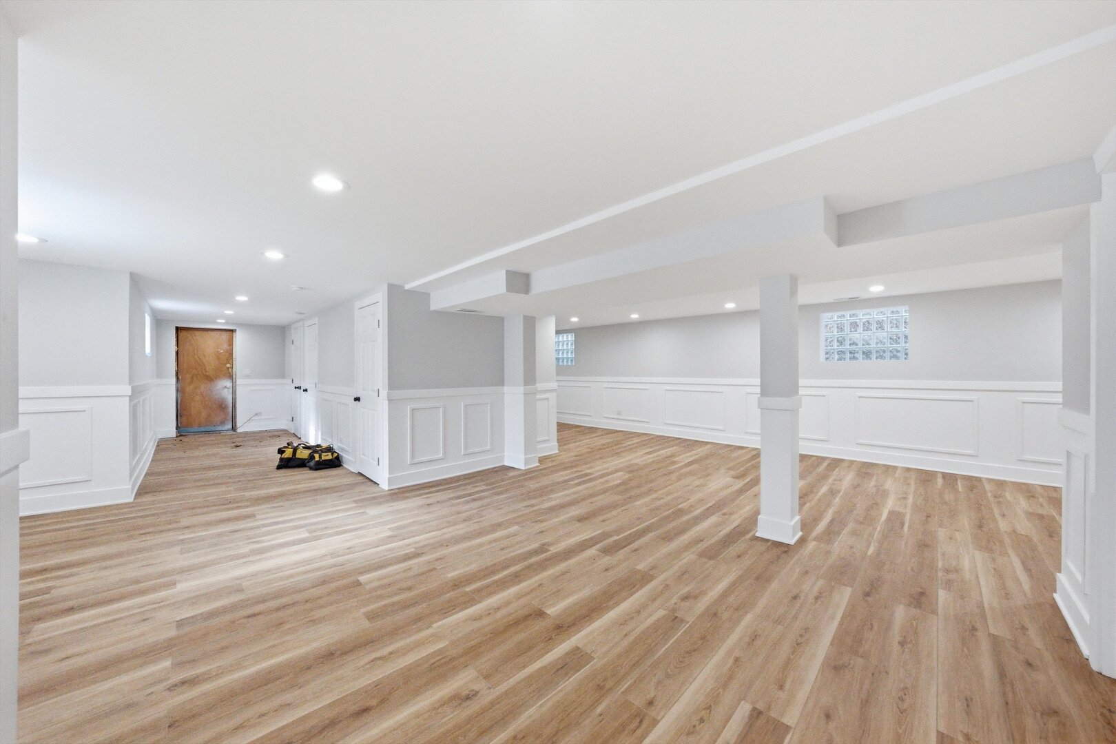 Gallery Image 16