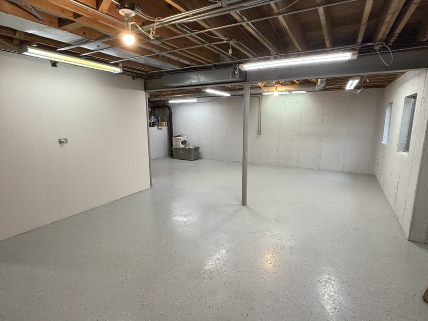 Gallery Image 18