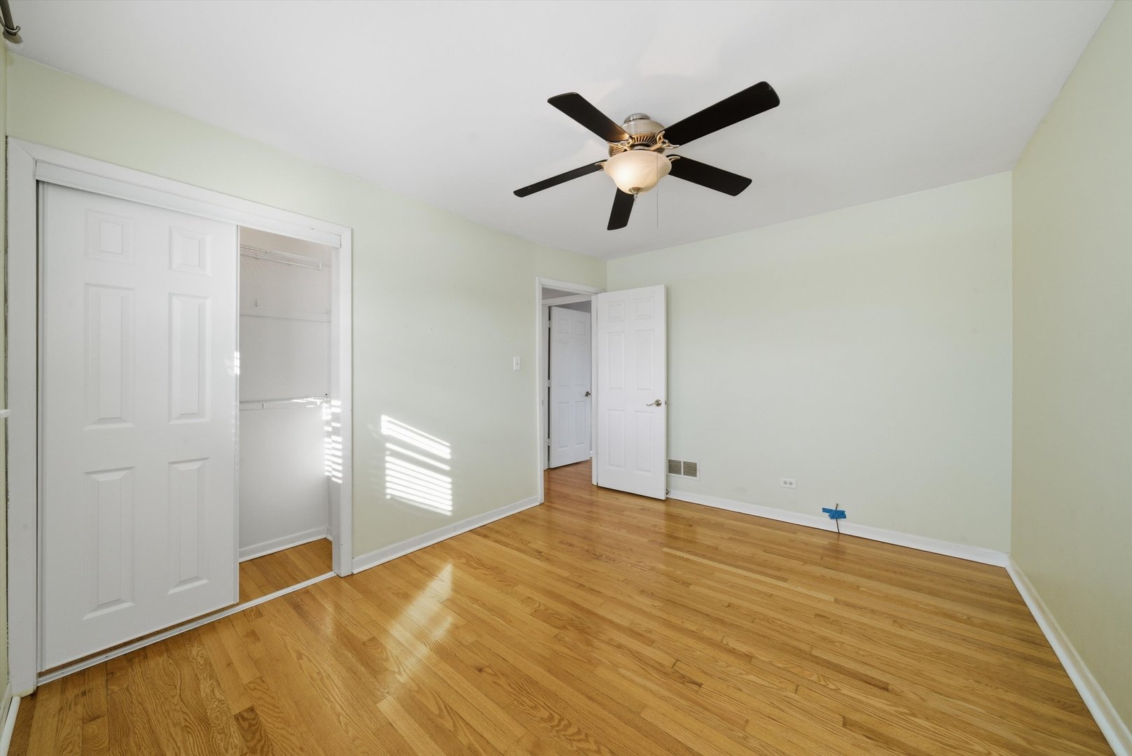 Gallery Image 15