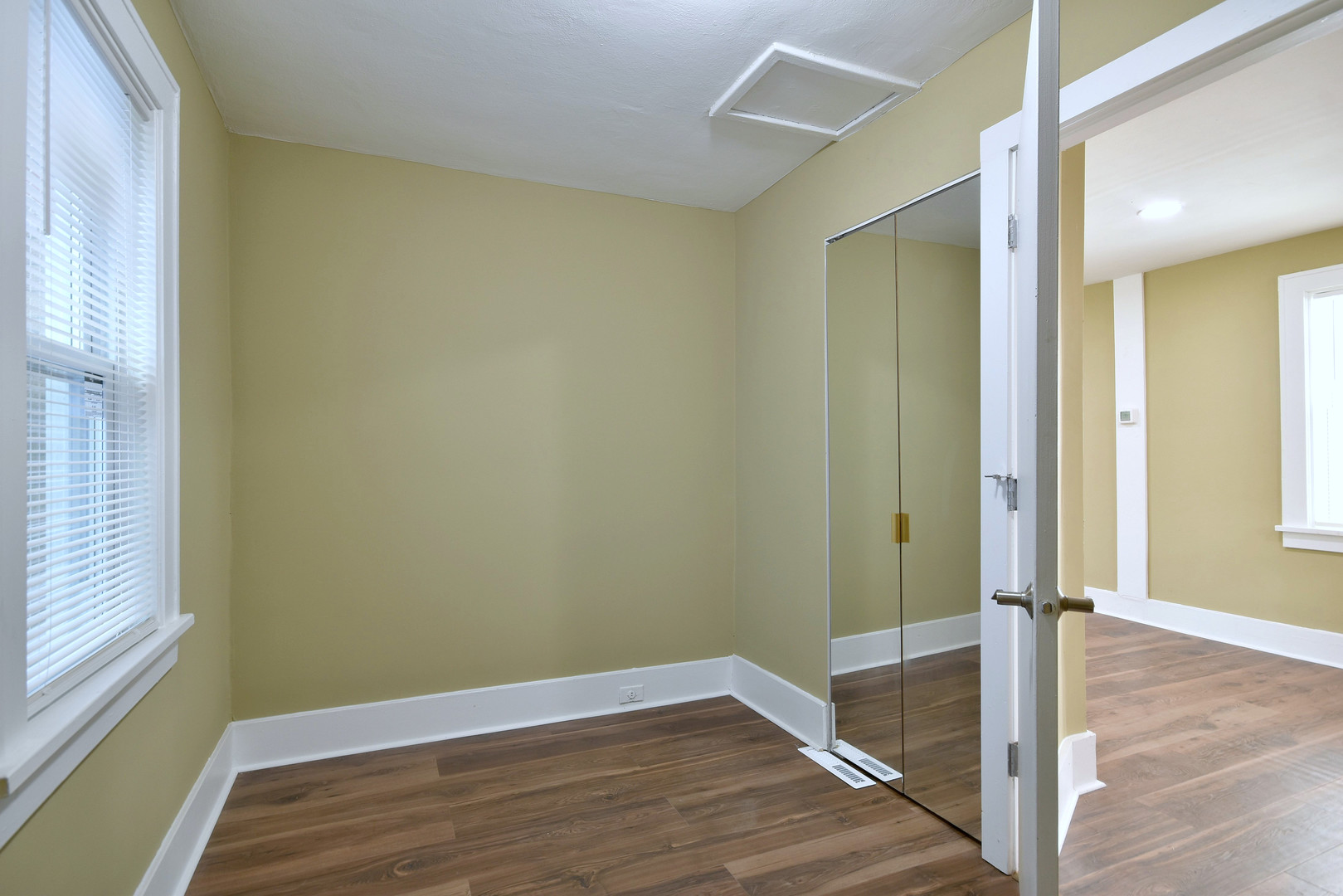 Gallery Image 19