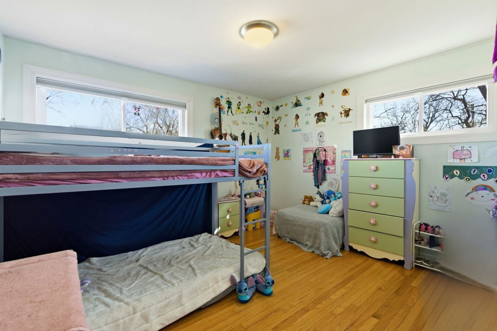 Gallery Image 13
