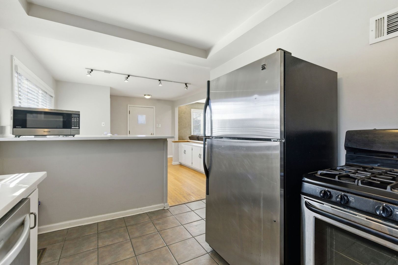Gallery Image 9