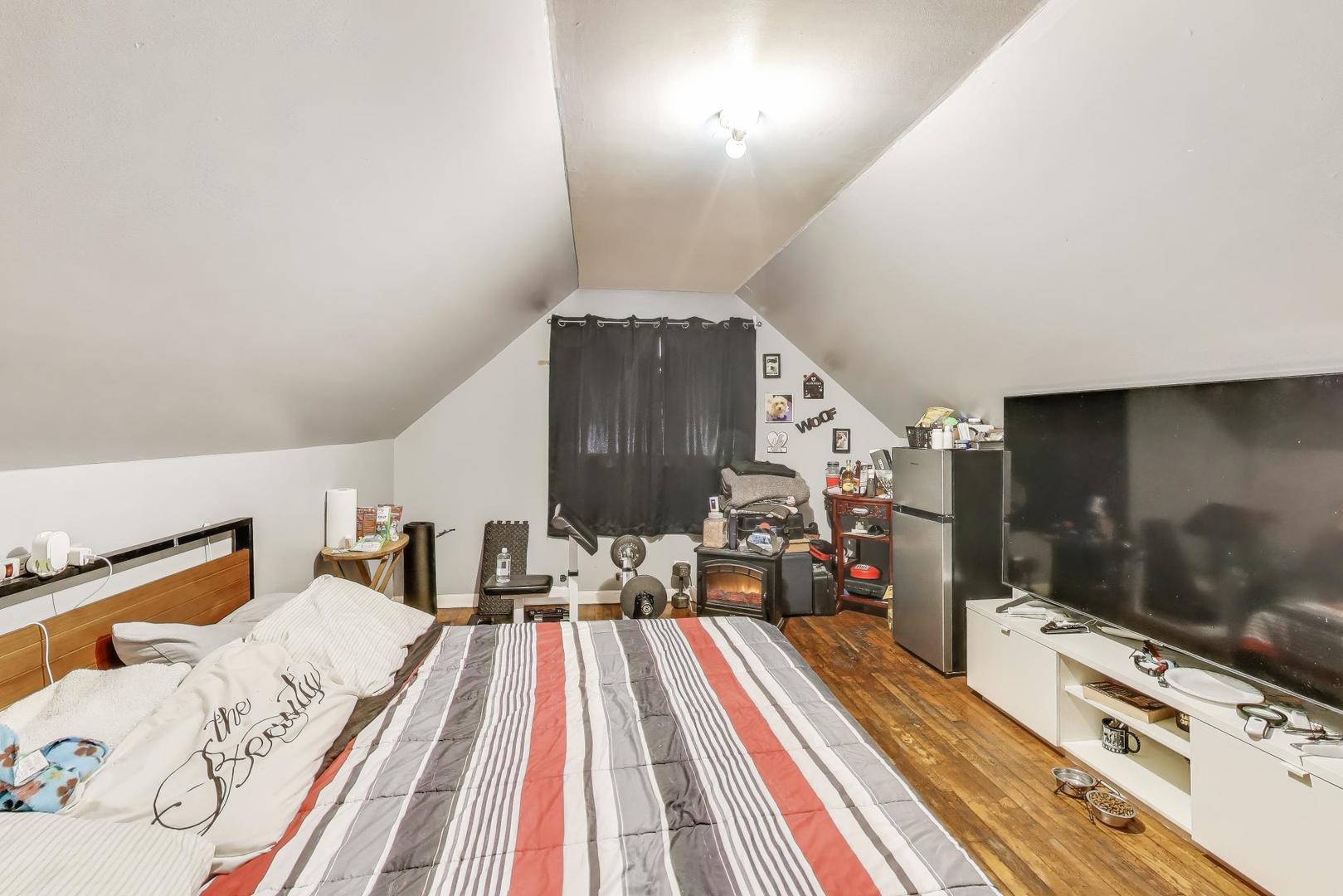 Gallery Image 14