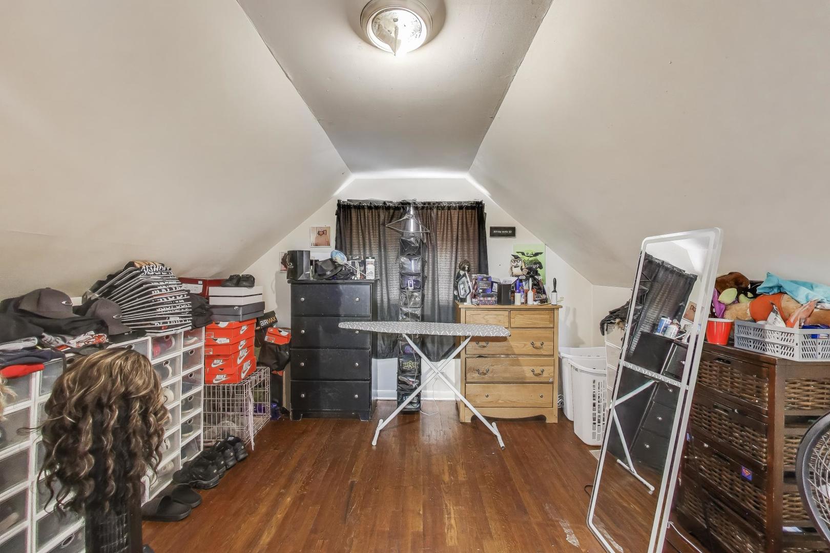 Gallery Image 17