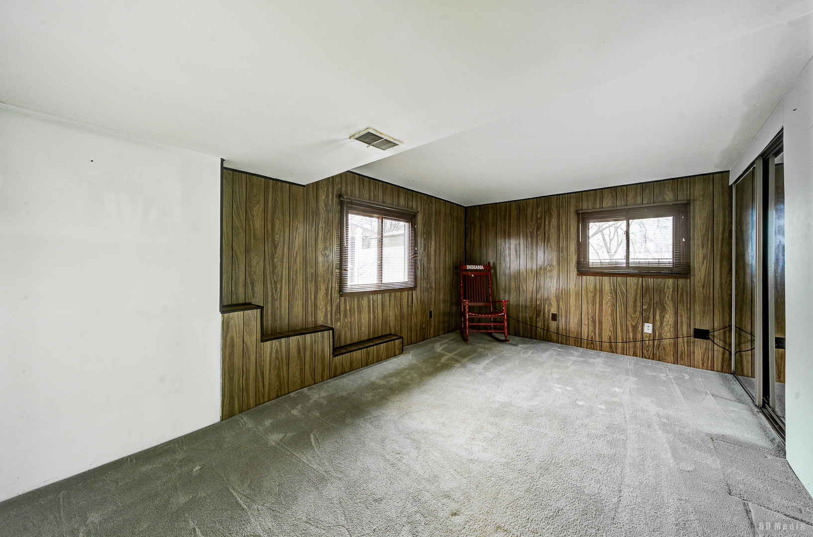 Gallery Image 19