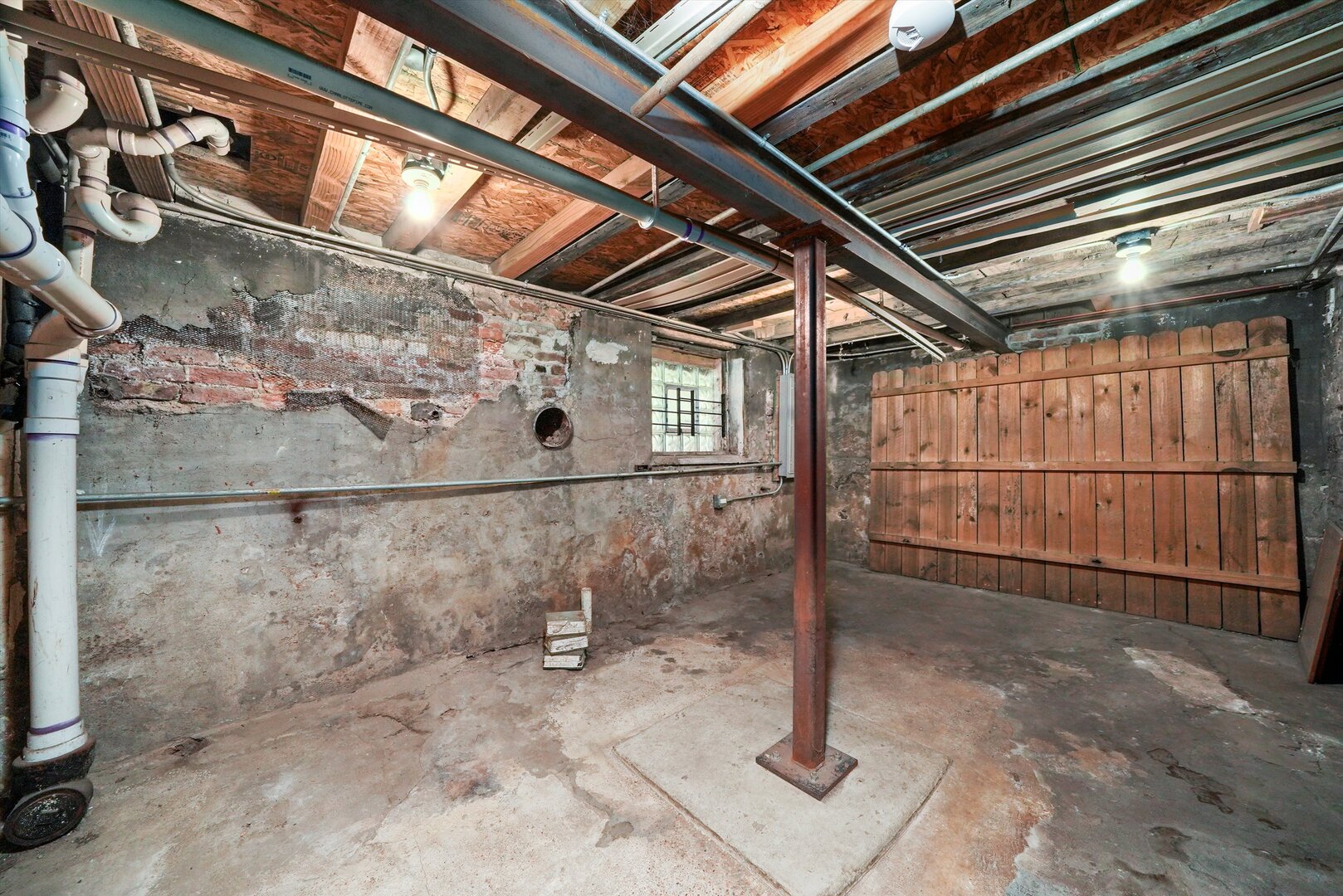 Gallery Image 27