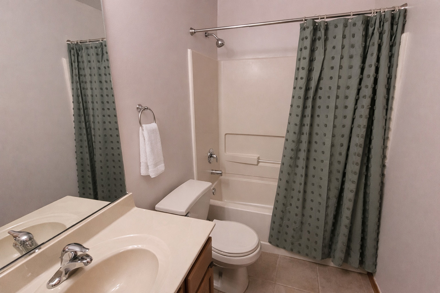 Gallery Image 13