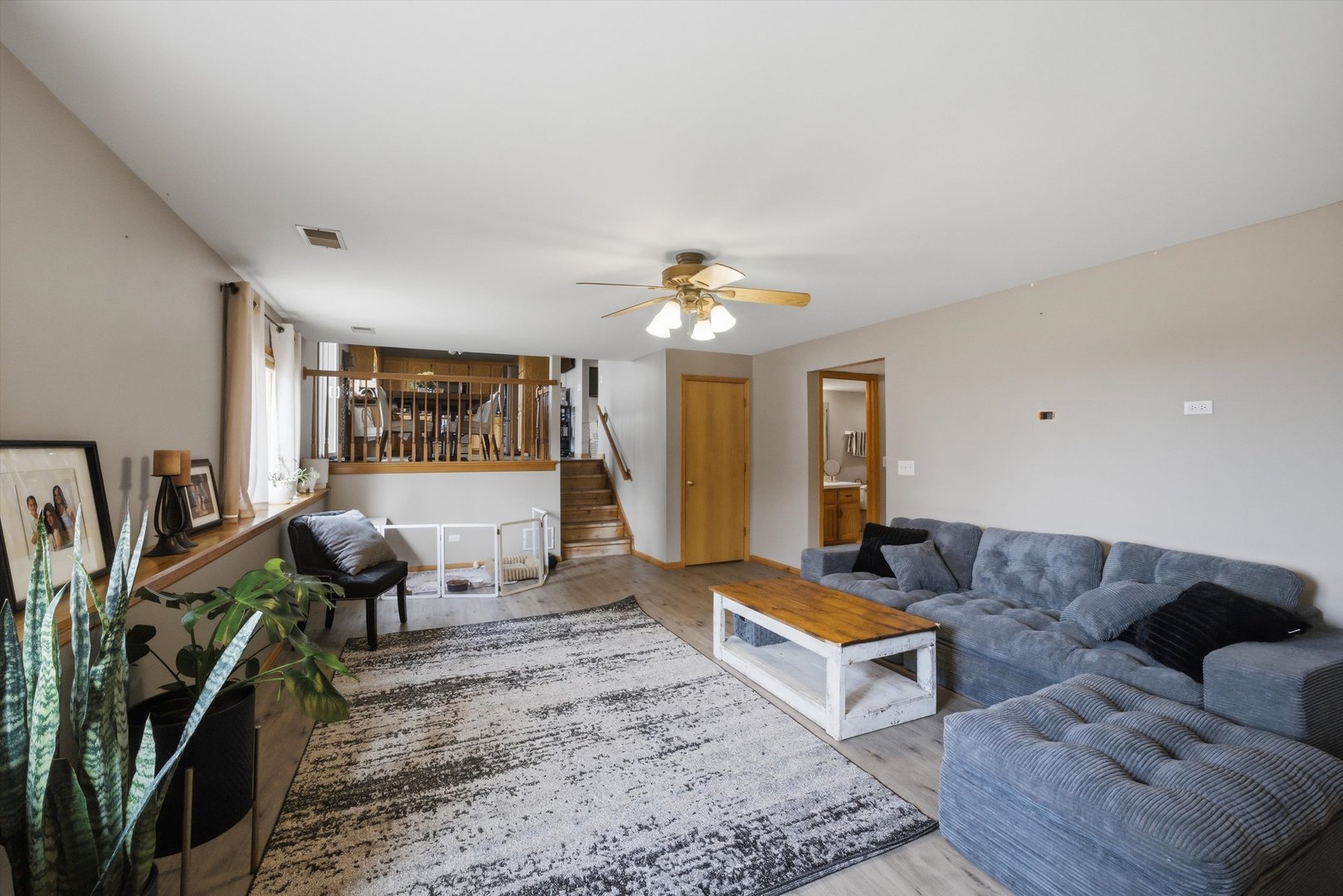 Gallery Image 15