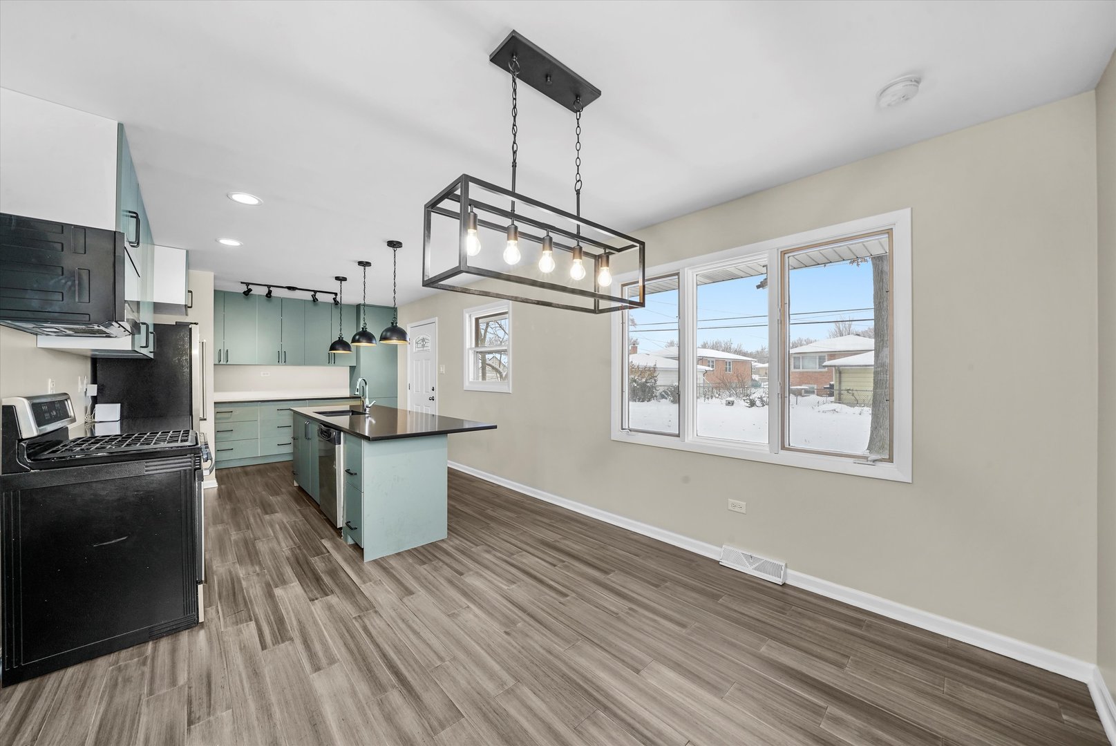 Gallery Image 15