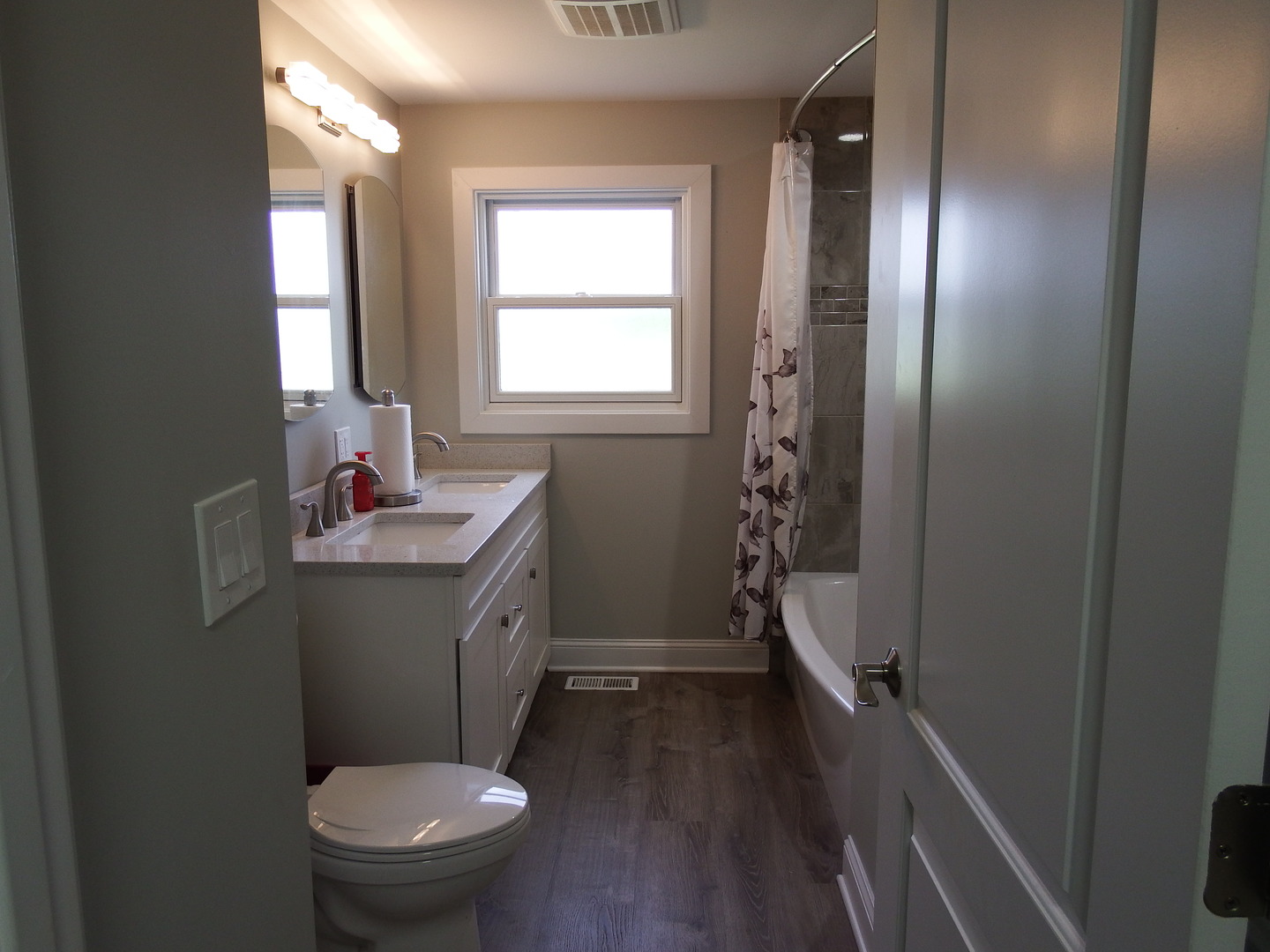 Gallery Image 31