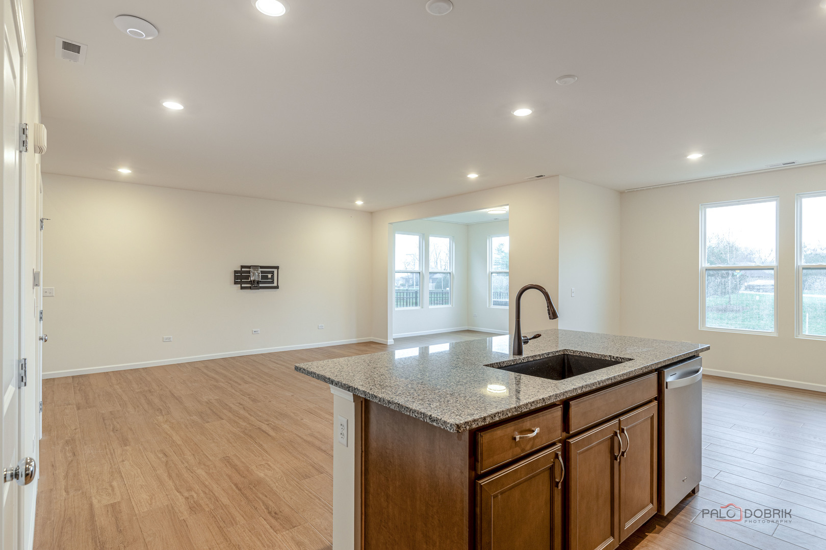 Gallery Image 18