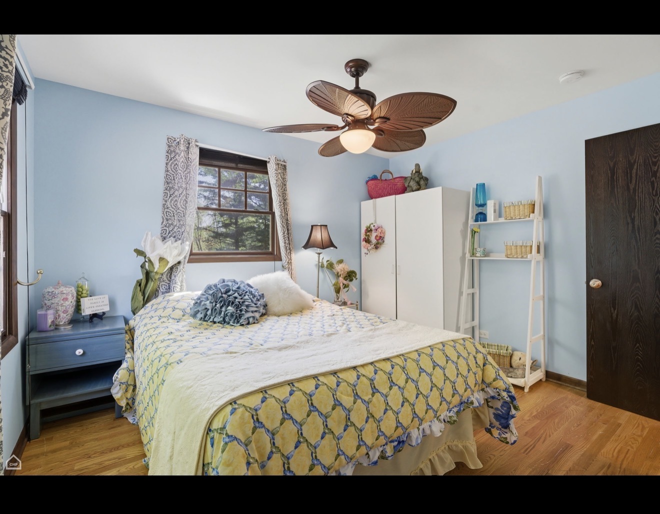 Gallery Image 13