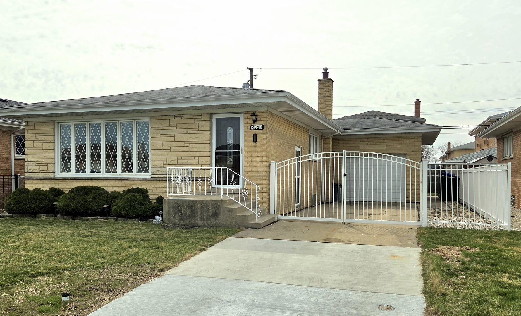 Gallery Image 1