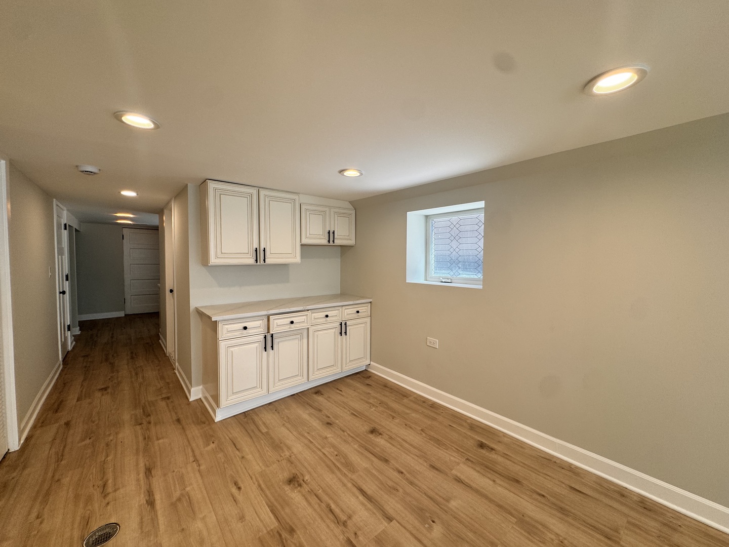 Gallery Image 18