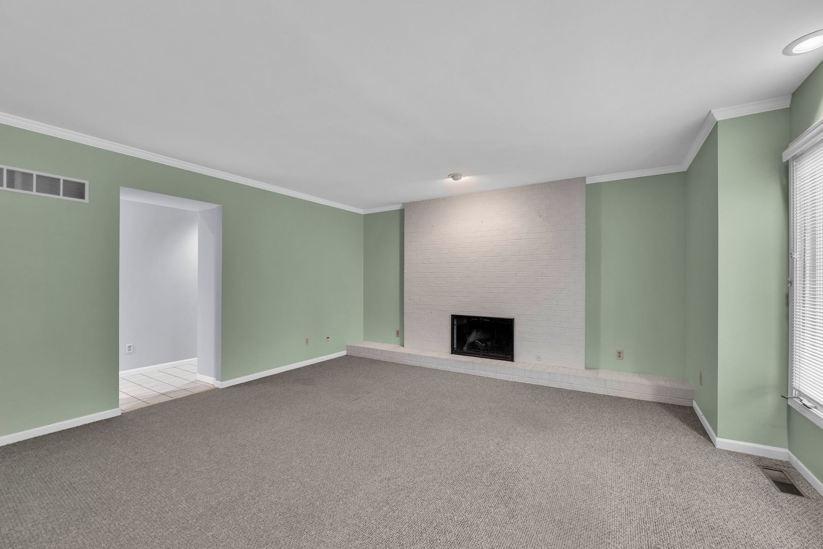 Gallery Image 19