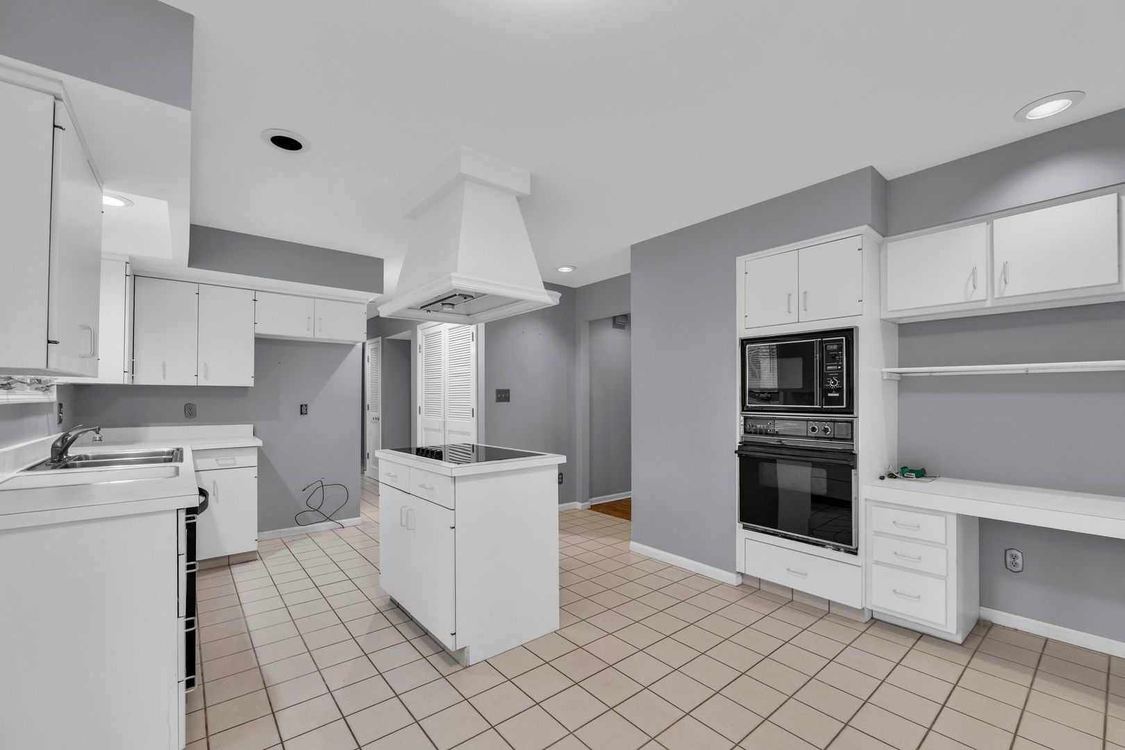 Gallery Image 15